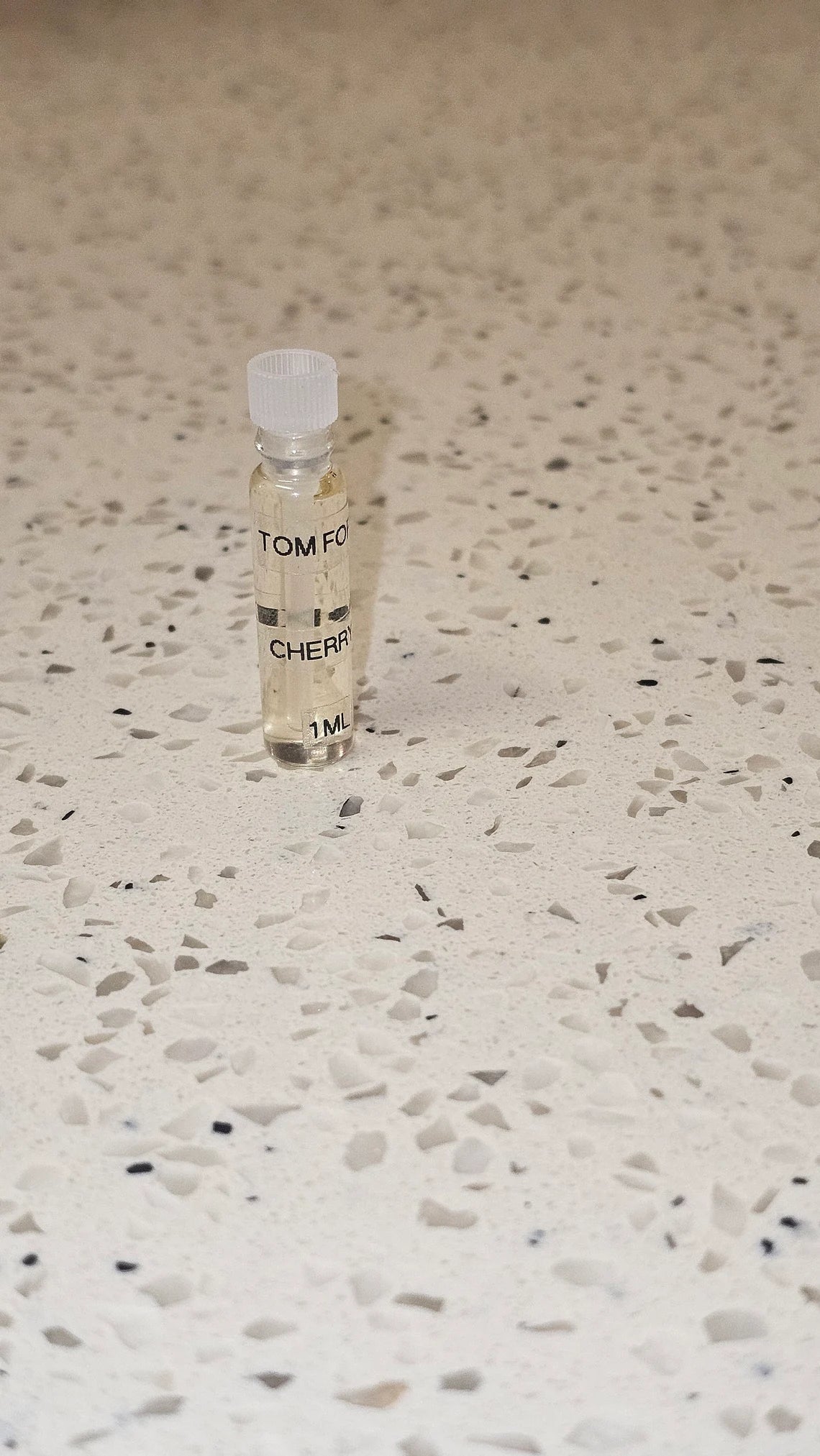 Tom Ford Cherry Smoke 1ml decant sample.